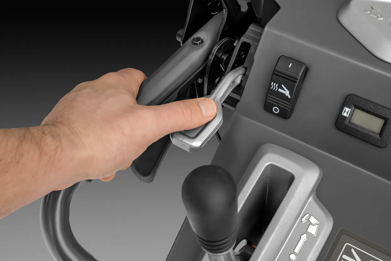 Husqvarna ST 427T Snow Blower